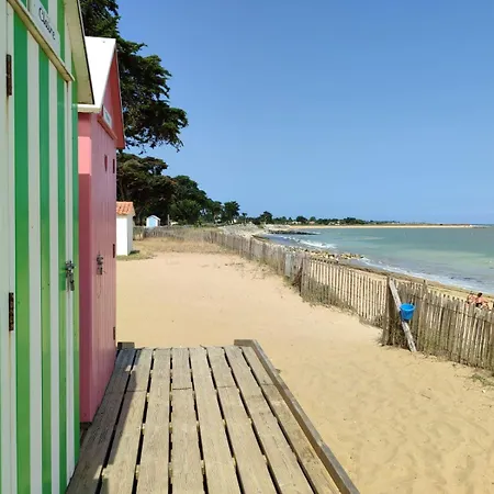 Le-mikado La Betaudiere